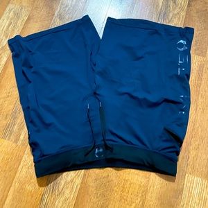Hylete shorts blue color